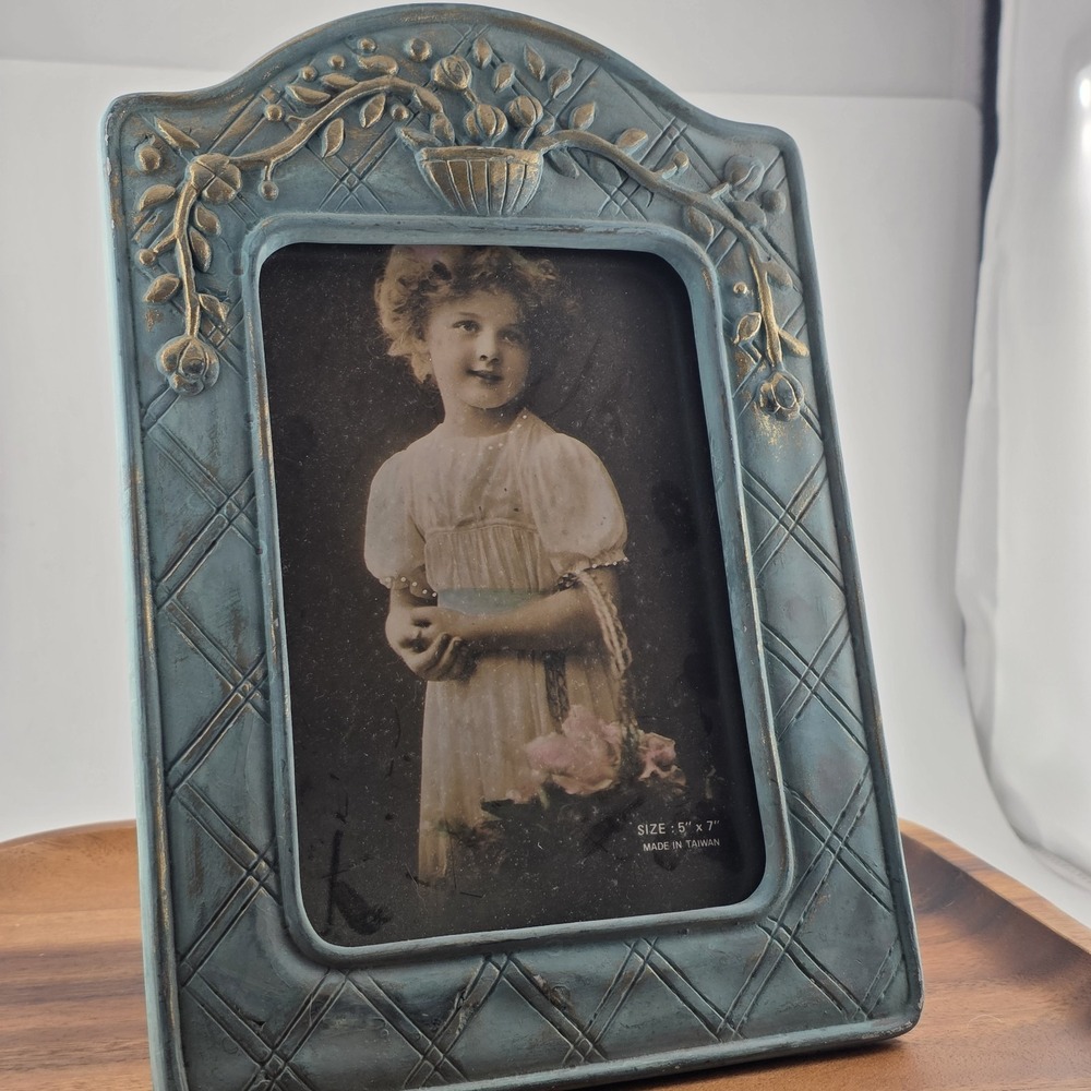 Ornate Blue Picture Frame 5x7 Floral Lattice Design Taiwan‎ Vintage Tabletop